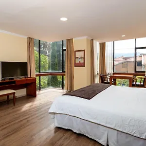 **** Hotel Nass Pinar Del Ecuador