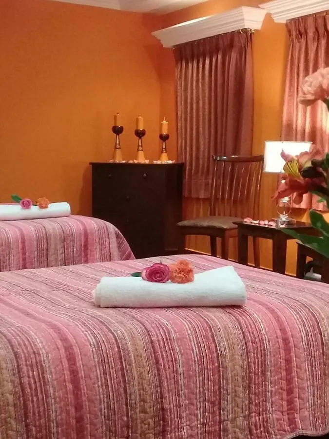 Gasthof Hotel Margarita 2 Quito